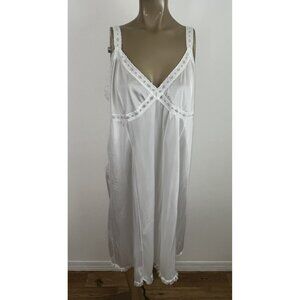 Vintage Gloria Lingerie Women's 46 Full Slip Dress Nylon White Union Tag USA